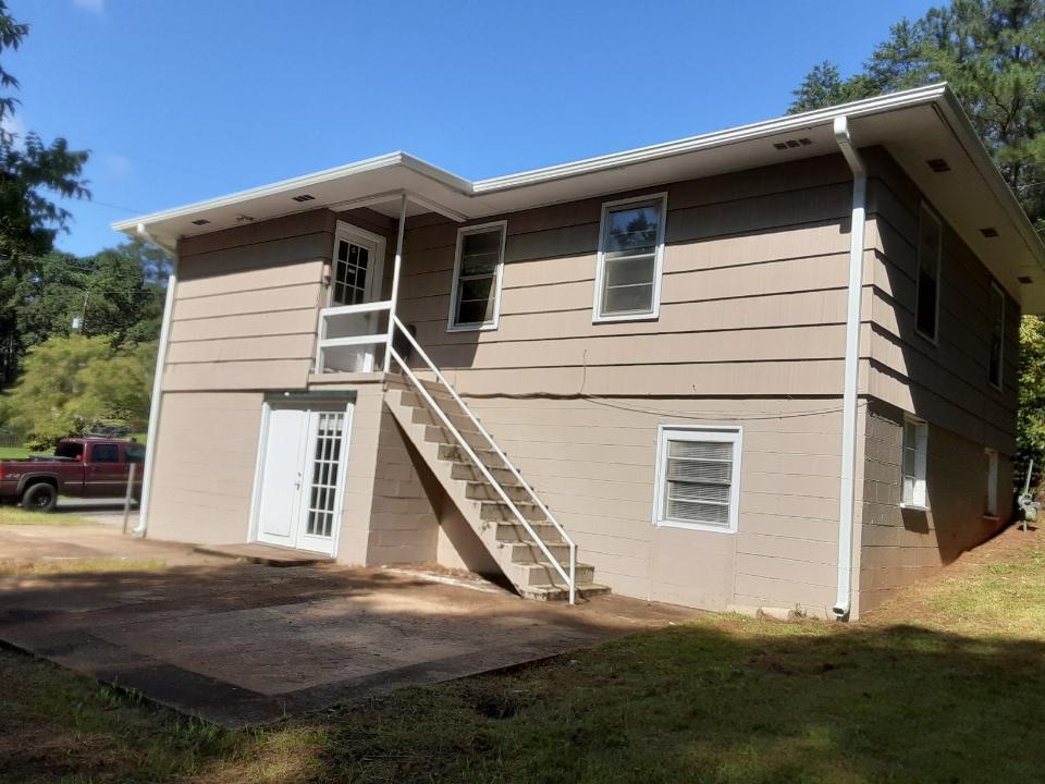 Building Photo - 1201 27th Ave N