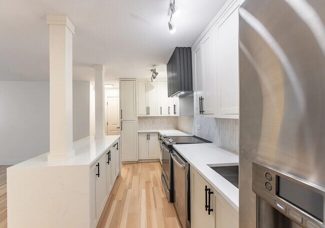 Foto del edificio - 1339 N Dearborn St