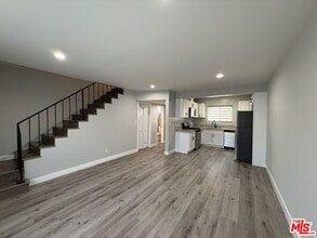 Building Photo - 1185 W 22nd St