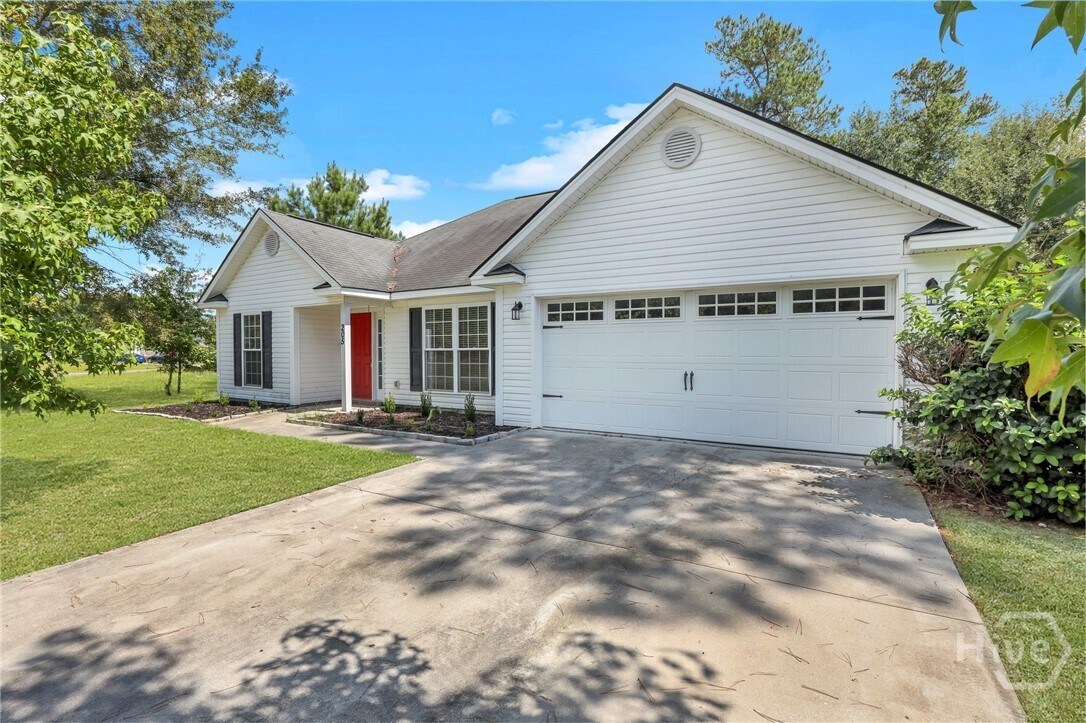 Foto principal - 205 Abigail Cir