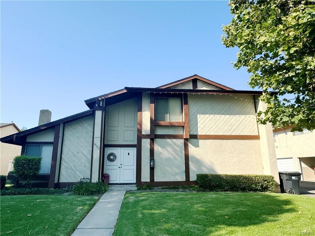 Primary Photo - 15147 Monterey Ave