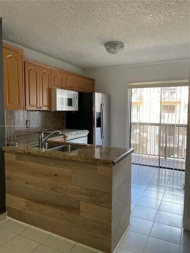 Foto del edificio - 5490 W 21st Ct