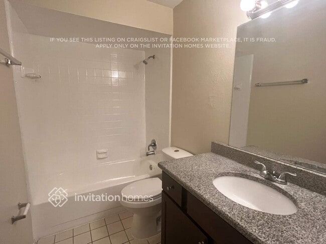 Building Photo - 1380 San Diego Ct