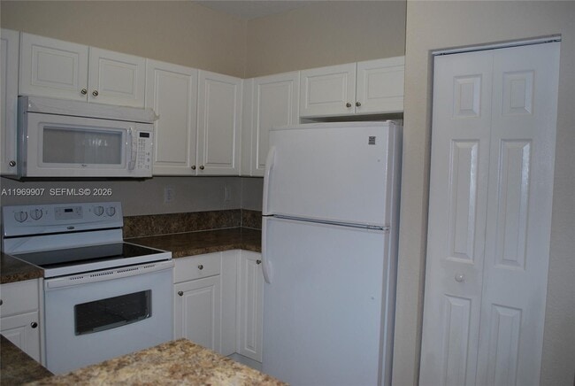 Foto del edificio - 22200 SW 93rd Pl