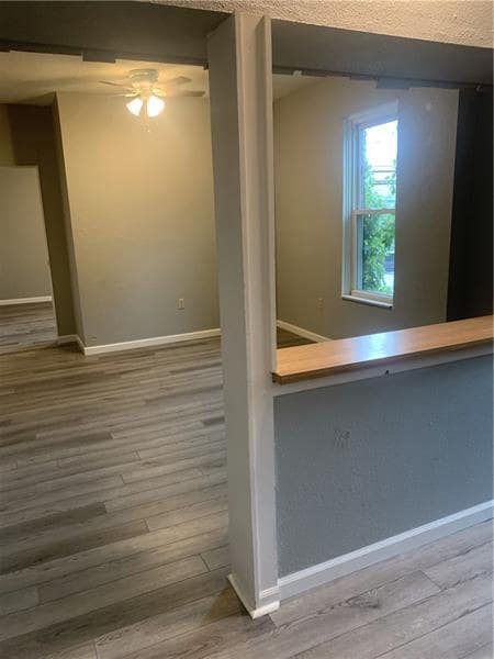 Building Photo - 548 Hansen Ave
