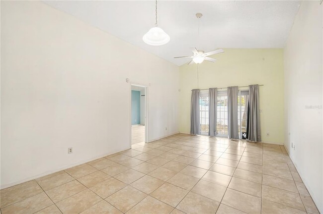 Building Photo - 12715 Trowbridge Ln