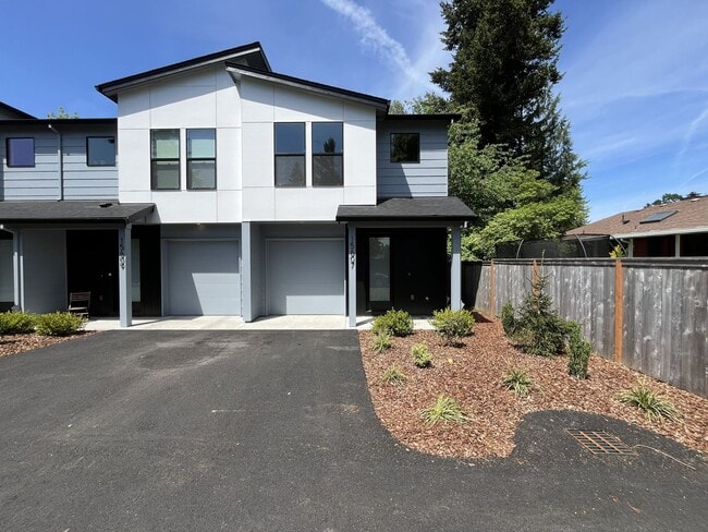 Brand-New 2026 Build with 3 Bedrooms, Island Kitchen & Attached Garage - Brand-New 2026 Build with 3 Bedrooms, Island Kitchen & Attached Garage House