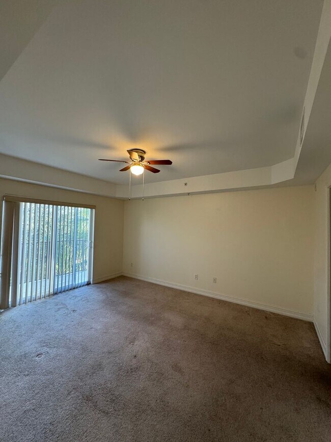 Foto del edificio - ***NORTH NAPLES***CHARMING CONDO LOCATED ON PINE RIDGE***