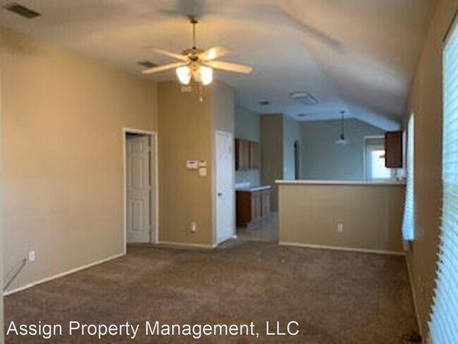 Building Photo - 4 br, 2 bath House - 11905 Grizzly Bear