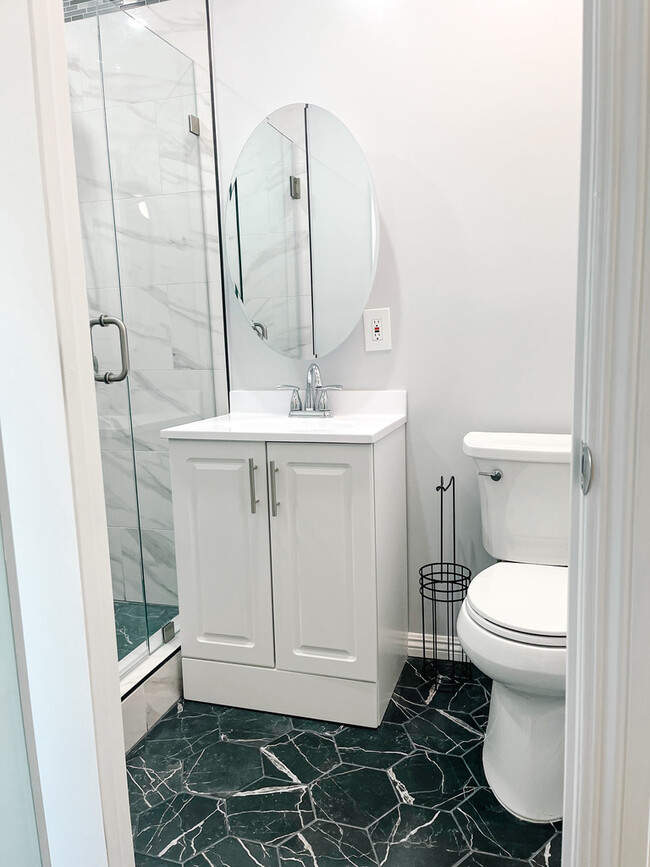 Building Photo - 15023 Hornell St