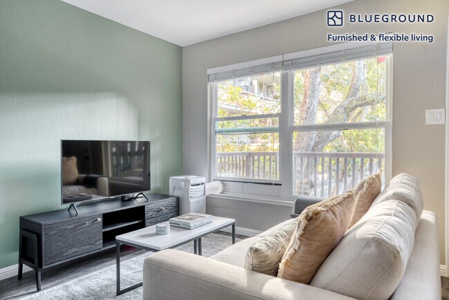 Foto del edificio - 710 Laurel Ave