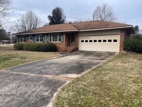 Building Photo - 601 Boardman Rd