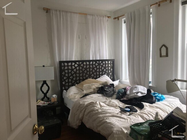 Photo - 79 Thatcher St 301E Apartment