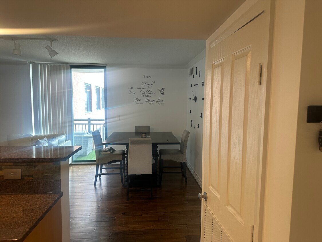 Foto principal - 414 Water St