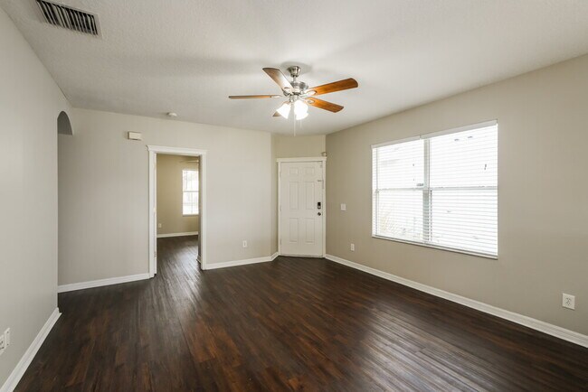 Building Photo - 7823 Bristol Park Dr
