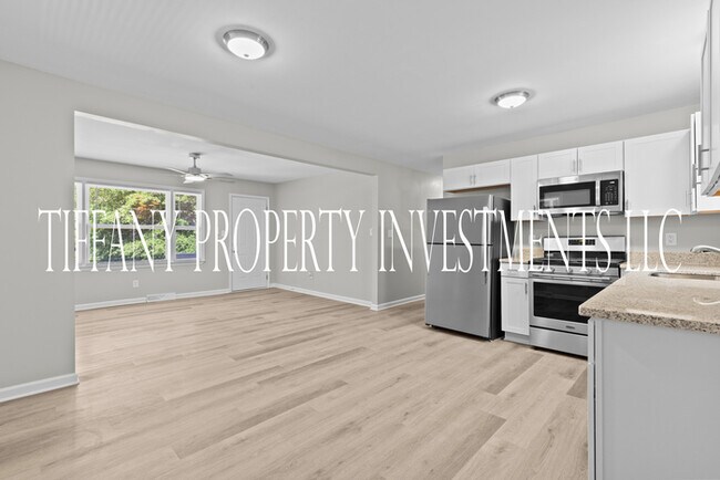 Foto del edificio - 505 Fleetwood Cir