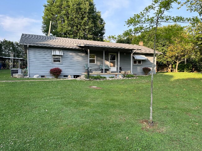 Building Photo - 40 N Riverwood Rd