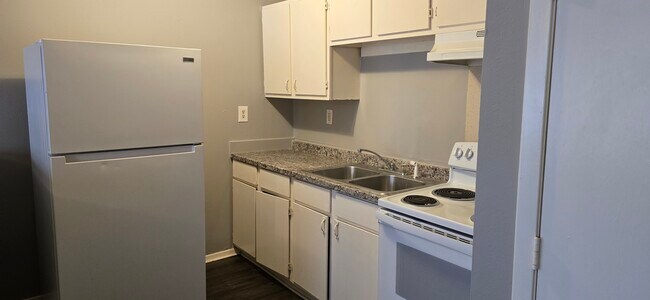 Building Photo - 3318 Chaffin St