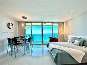 Building Photo - 2501 S Ocean Dr