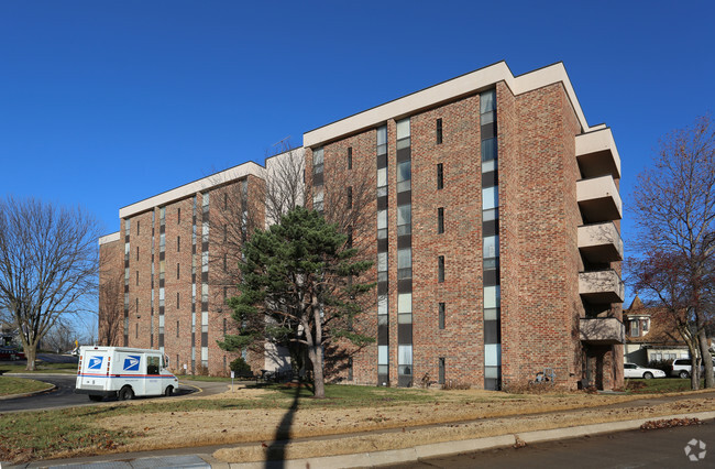 Foto del edificio - Nettleton Manor Apartments