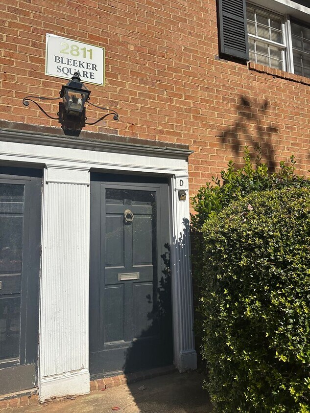 2 Bedroom/ 2 bath Condo - 2 Bedroom/ 2 bath Condo