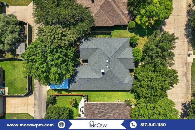 Building Photo - 211 Sendero Dr