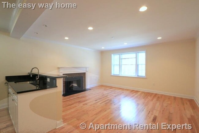 Building Photo - 55 Langdon St