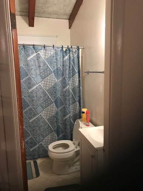 Building Photo - 1 Bedroom