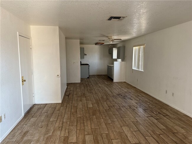 Building Photo - 807 Gemstone Ave