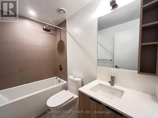 Building Photo - 55 Mercer St