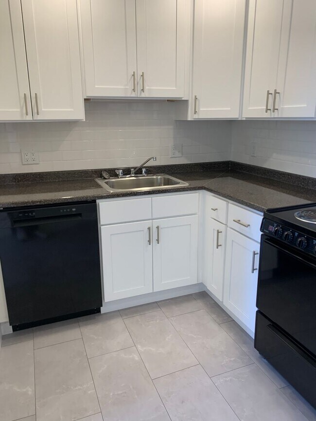 Foto del edificio - 314 Tappan St