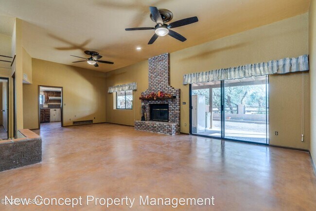 Building Photo - 3 br, 3 bath House - 5150 N Old West Rd