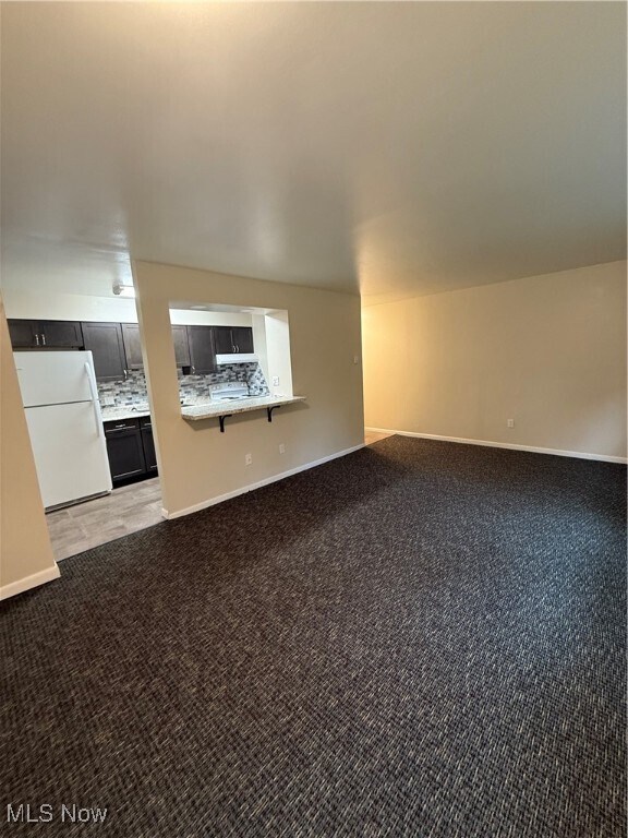 Foto del edificio - 620 Lakeside Dr