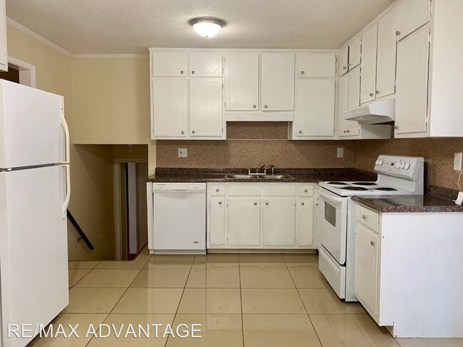 Foto del edificio - 4 br, 3 bath House - 7030 Silver Maple Dr.