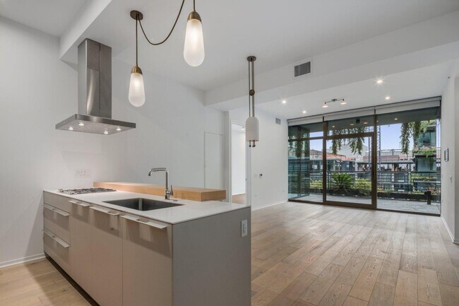 Foto del edificio - 7120 E Kierland Blvd