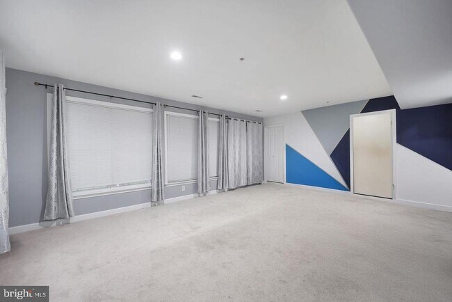 Foto del edificio - 5400 Marshalls Choice Dr