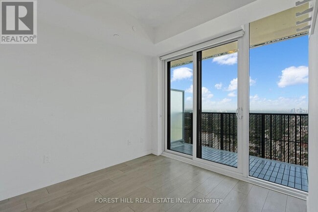 Building Photo - 8 Eglinton Ave E