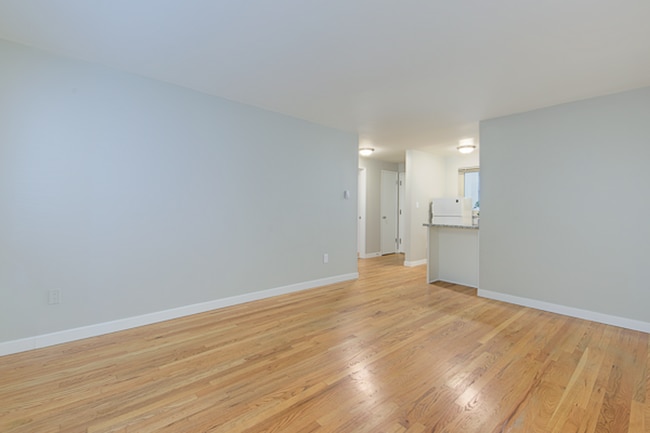 Interior Photo - The Shuksan Apartments – Classic Brick Cha...