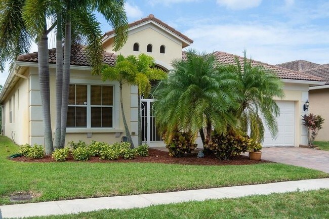 Building Photo - 6548 SE Broadmoor Ln