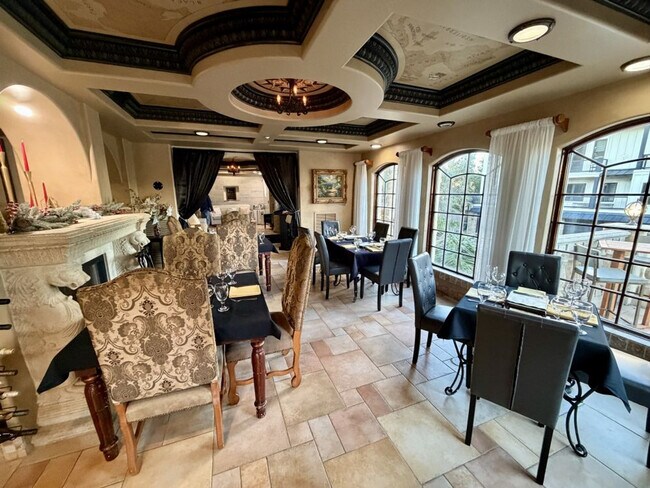 Foto del edificio - 935 Beach View Drive-SI ID1377141P