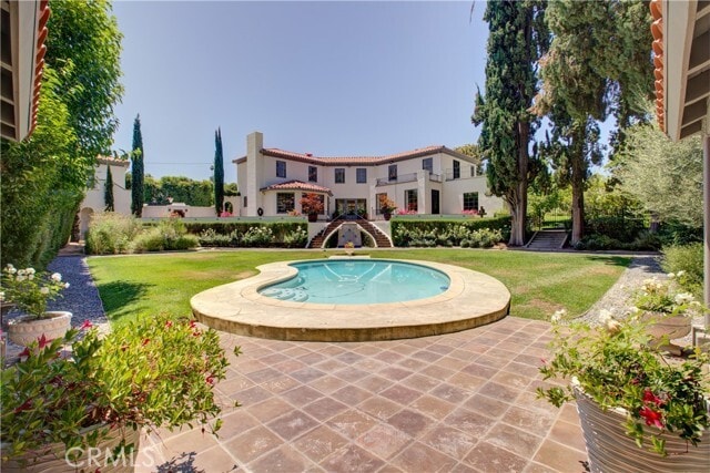 Foto principal - 1205 W Highland Ave