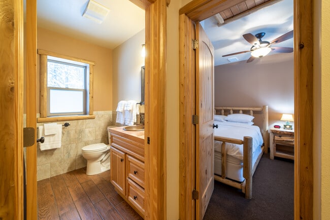 Building Photo - Totem Lodges