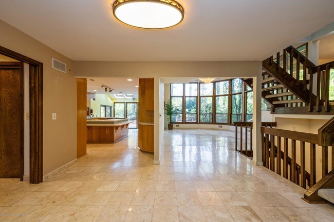 Foto del edificio - 36 Stoney Brook Rd