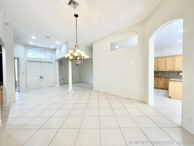 Building Photo - 21232 Rock Ridge Dr
