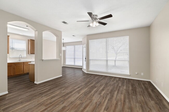 Building Photo - Stone Hill