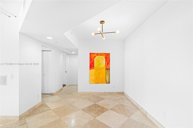 Foto del edificio - 21055 Yacht Club Dr