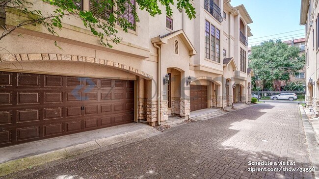 Foto del edificio - 1216 Rosedale St
