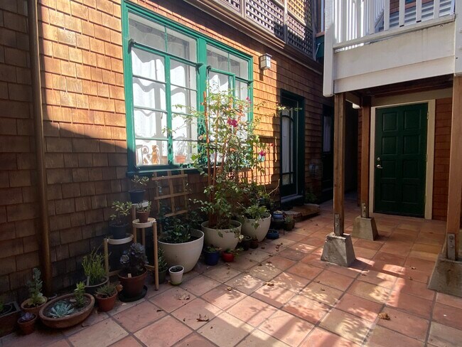 Foto del edificio - 133 Arkansas St