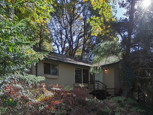 Foto del edificio - WINTER SPECIAL ~ $920 OFF FIRST MONTH RENT