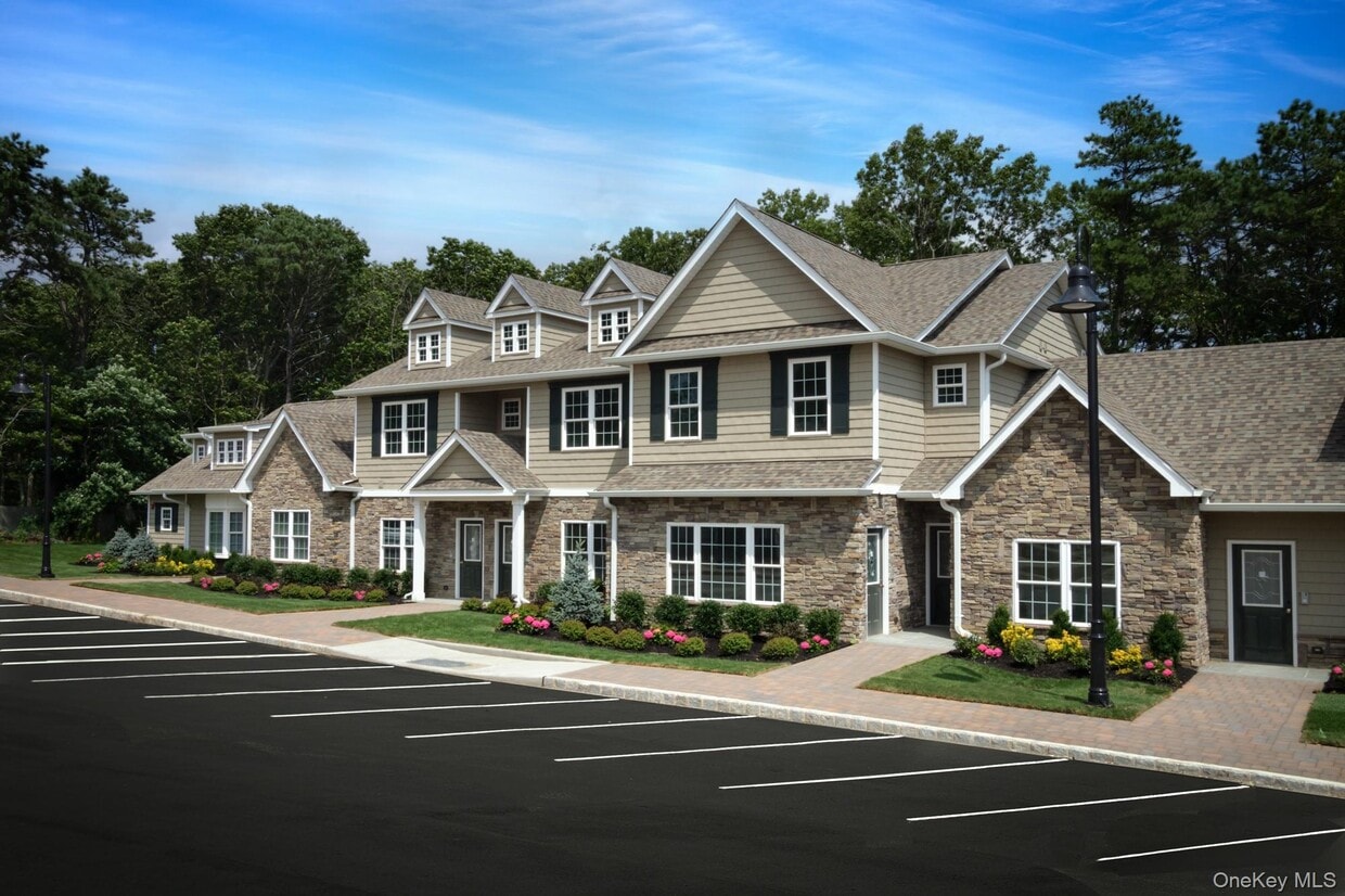 Primary Photo - 68 Sunlight Walk